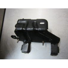 08F041 EGR FLOW BRACKET From 2002 Ford Expedition  5.4